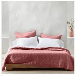 Casaluna Full/Queen Heavyweight Linen Blend Quilt Blanket Rose Pink 2 Shams